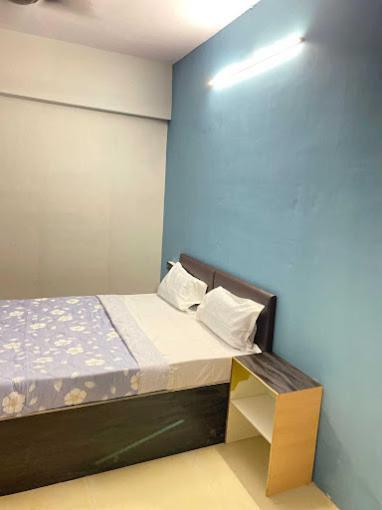 Hotel Welcome, Vip Road Vesu Surat Bagian luar foto